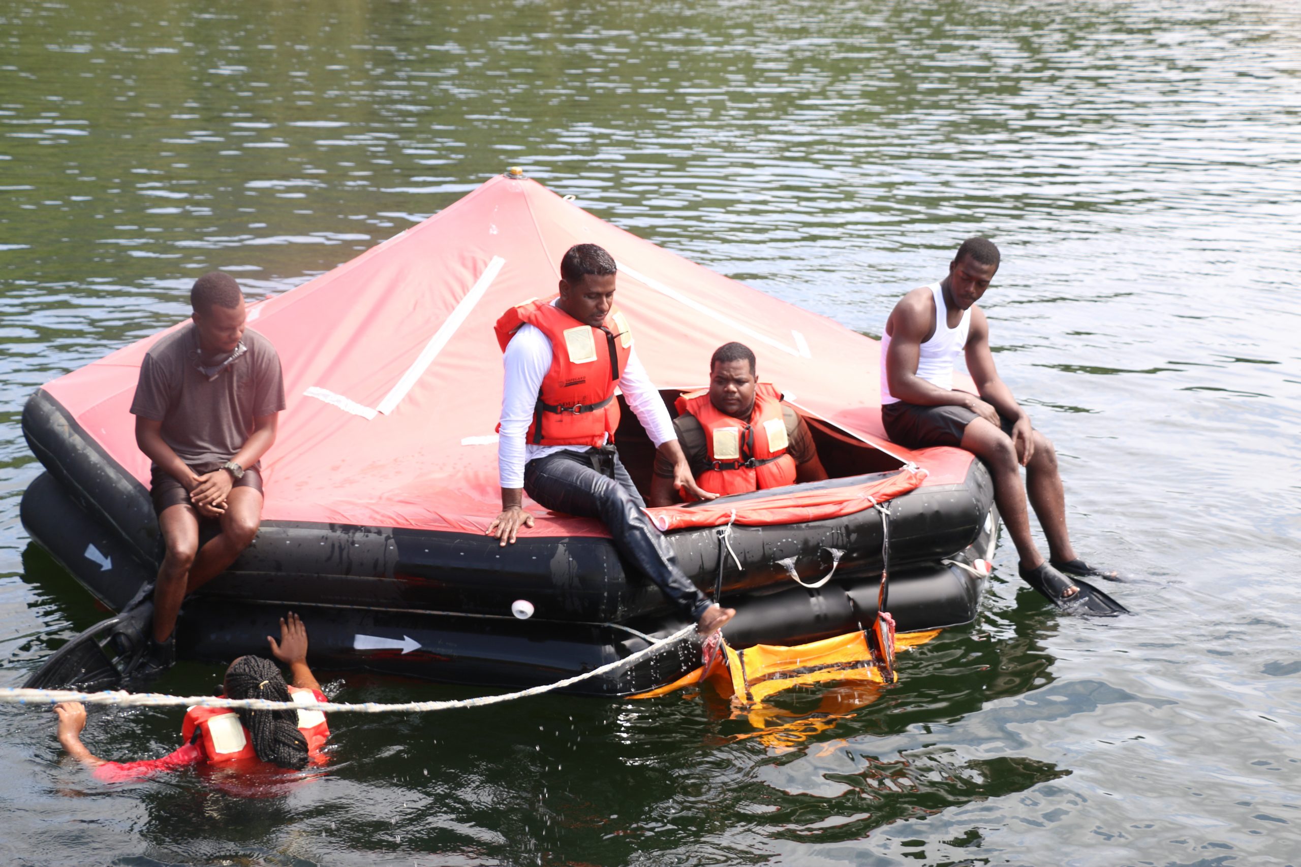 BASIC TRAINING Caribbean Fisheries Training and Development Institute